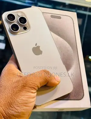 Apple iPhone 15 Pro Max 256GB (Used)