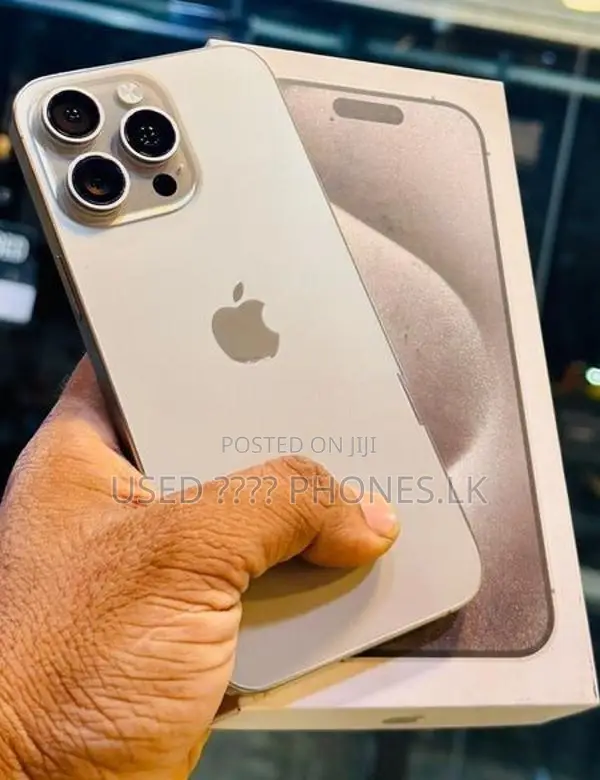 Apple iPhone 15 Pro Max 256GB (Used)