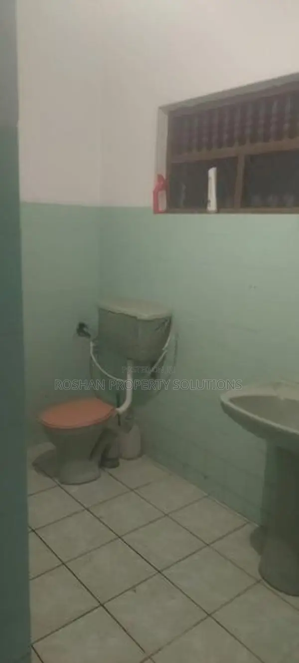 Ground floor house for rent in Rathmalana