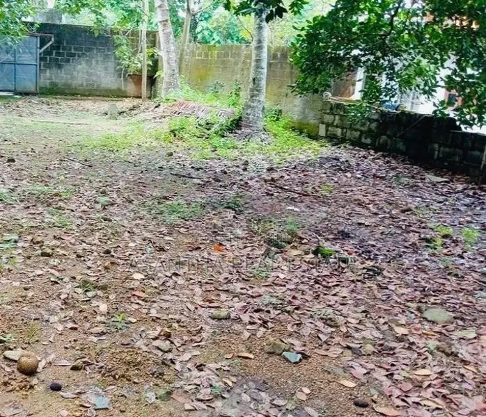 (AFA68) Facing Lake 7 P Land in Battramulla