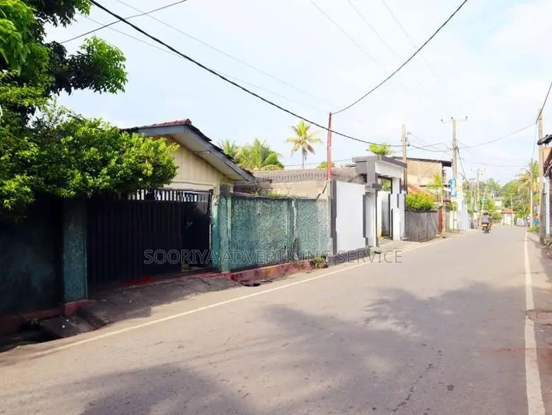 Moratuwa Land for Sale in Angulana