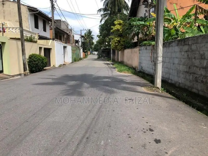 Land For Sale in Feirline Road Dehiwala
