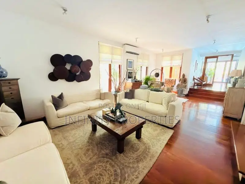 (AF779) Swimpool 03 Story Luxury House With 17.5 P Sale in Nawala