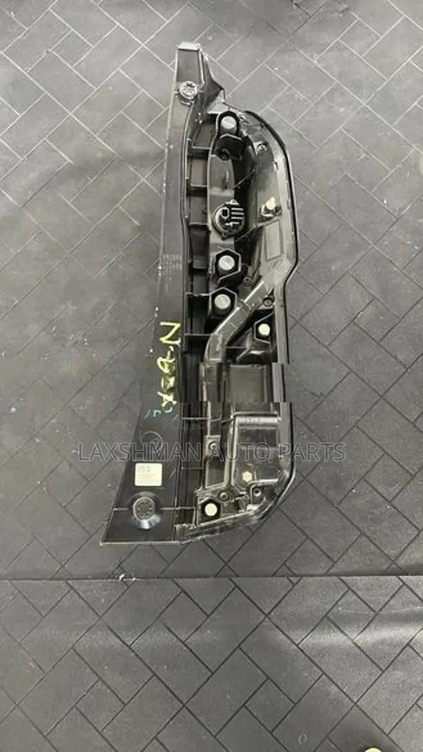 Honda N-BOX Custom Left Tail Light Set