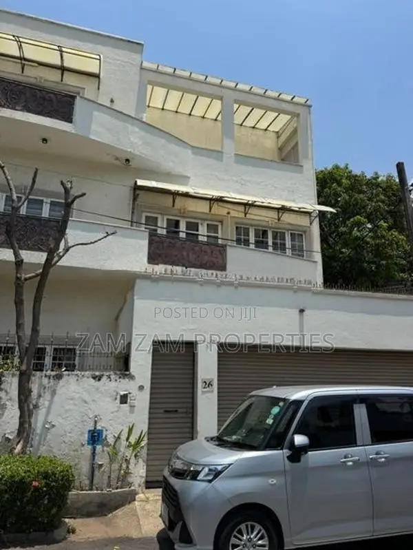 Luxury Hotel For Rent in Colombo 5