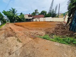 (AF775) 13P Land Sale at Facing Anderson Road Kalubowila, Dehiwala