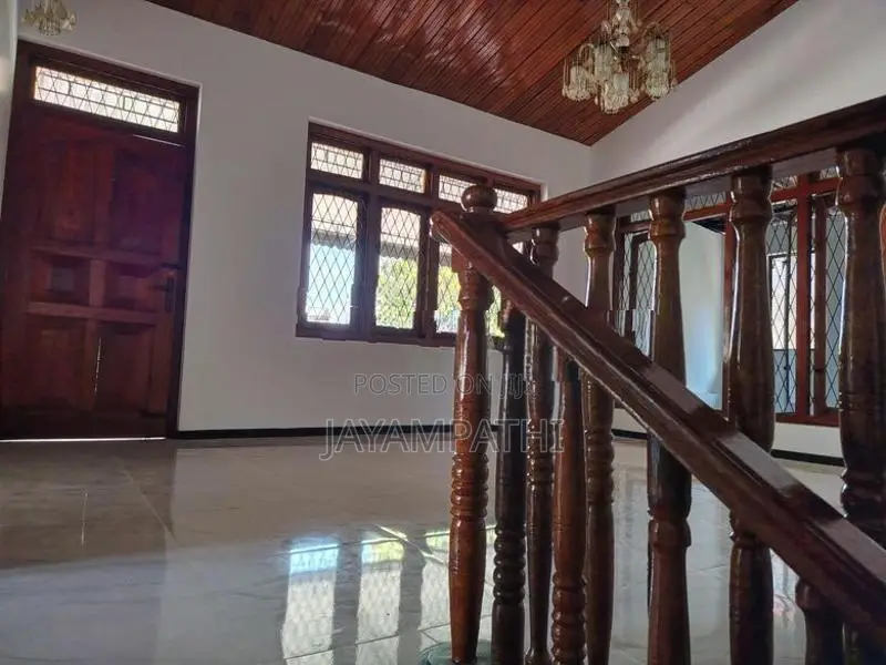 upstair house for sale in Kandy.
