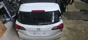 Honda Vezel Dicky Door