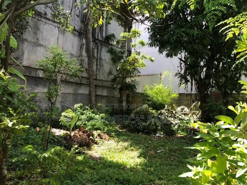 Land For Sale in Kawdana Road Broadway Dehiwala