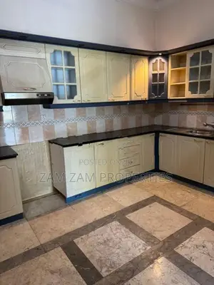 Luxury Hotel For Rent in Colombo 5