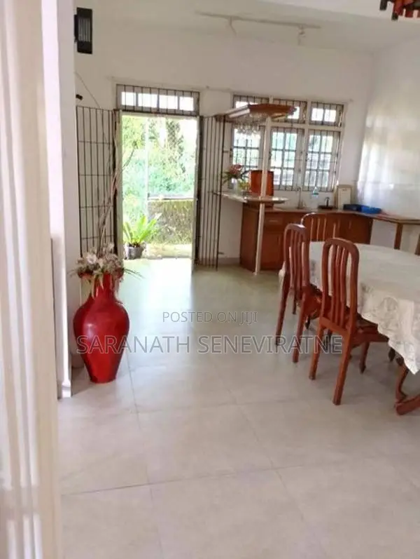 Luxury 2 Storied House for Sale in Peradeniya, Kandy