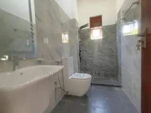 Luxury House for Sale in Kahathuduwa