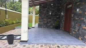 Brand-New Modern House in Kadawatha Kirillawala