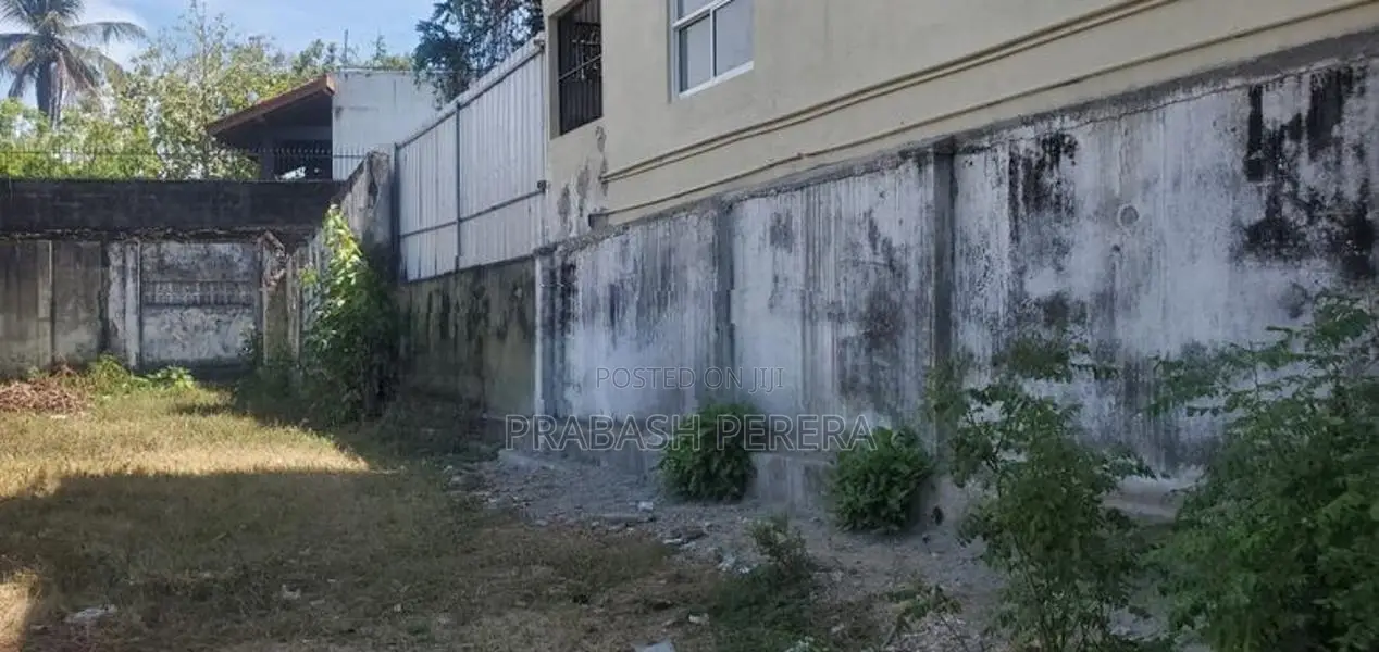 11 Perches Land for Sale in Nawala