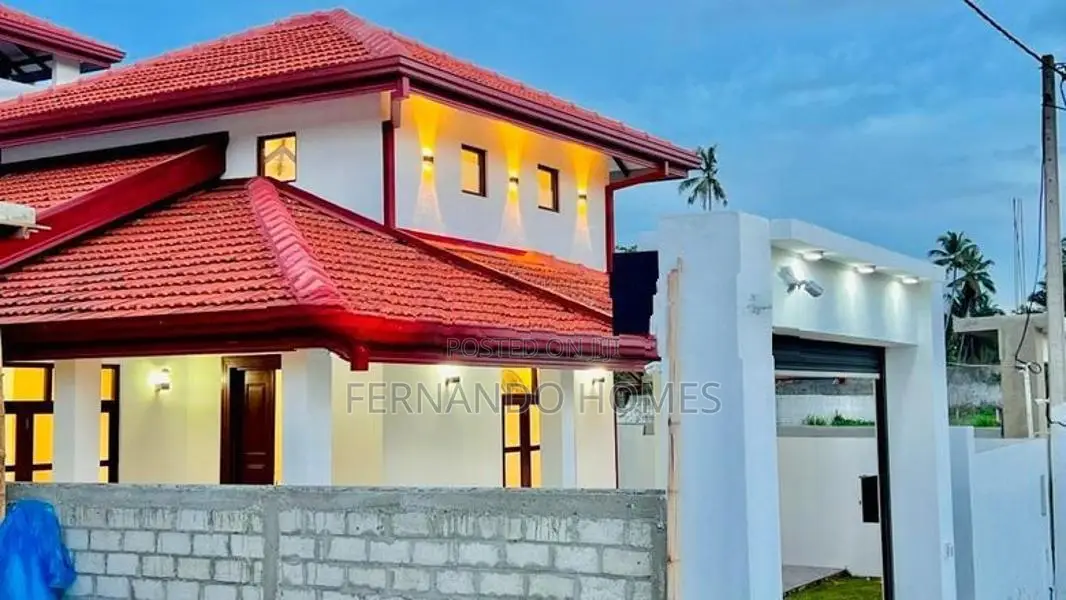 Best Condition New Luxury Single Storey Good House for Sale Negombo