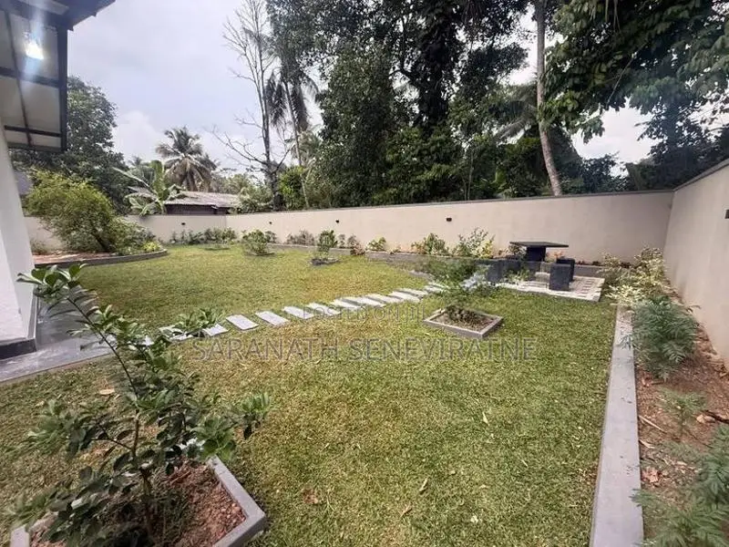 Brand new house for sale in Polgasovita - Kahathuduwa Kesbewa