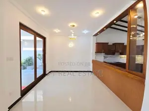Brand New Luxury 2 Storey House for Sale in Athurugiriya