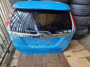 Honda Fit Diky doors (GP5)