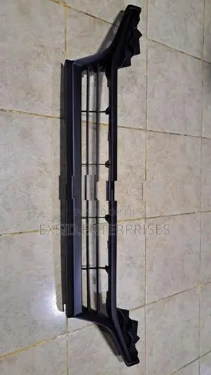 Toyota Yaris Bumper Lower Gril (KSP210)