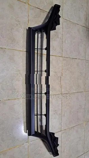 Toyota Yaris Bumper Lower Gril (KSP210)