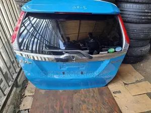 Honda Fit Diky doors (GP5)
