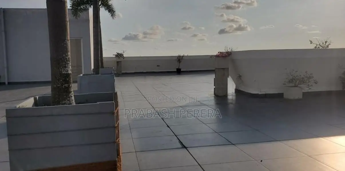 Apartment for Sale in Thalawathugoda
