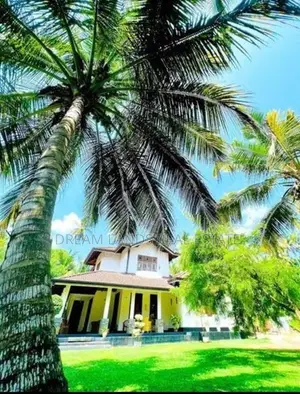 5BED HOUSE FOR SALE IN KATUNAYAKA (SP1151)