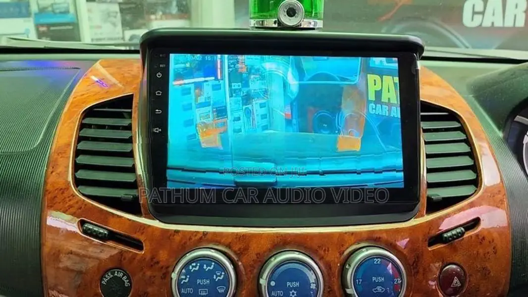 L200 YD Pro Android Player 2+32 GB