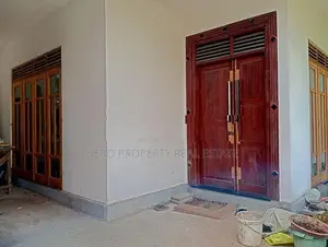 Ground Floor Completed House for Sale in Athurugiriya 🏠