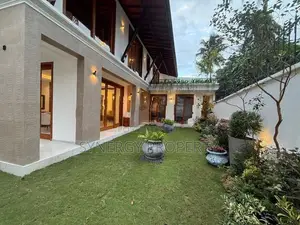 Brand New Luxury architect Design 3 storied House for sale Battaramull