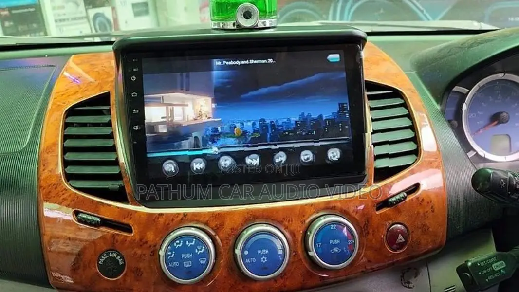 L200 YD Pro Android Player 2+32 GB