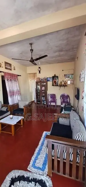Negombo Anderson Road House for Sale