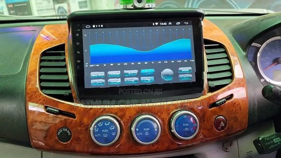 L200 YD Pro Android Player 2+32 GB