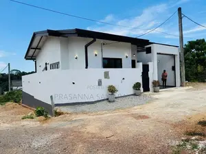 Modern Super Luxury House-Piliyandala