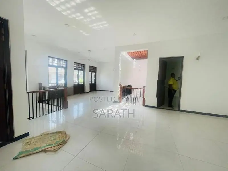 Luxury House For Sale Talawatugoda