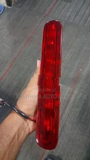 Toyota Hilux Dicky Light