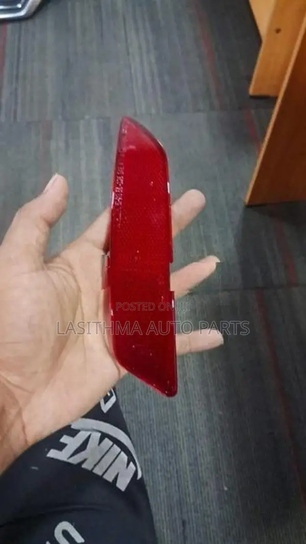 Toyota Axio 165 Reflector