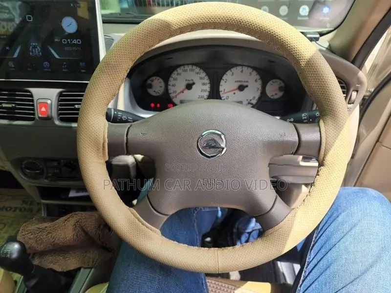 N16 Stitch Steering Cover