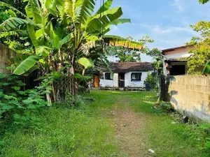 Land For Sale With a House Perch Value Mulleriyawa Angoda
