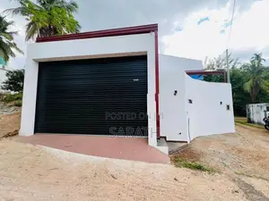තලාහේනෙන් අලුත්ම තනි මහල් නිවසක් විකිණීමට