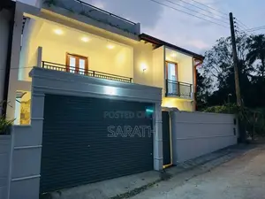 මාලබේ නගරයෙන් සුඛෝපභෝගී දෙමහල් නිවසක් විකිණීමට