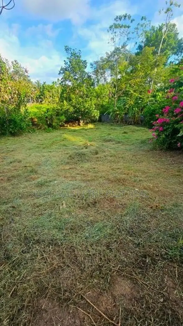 Kottawa : 11 perches Bare Land for Sale