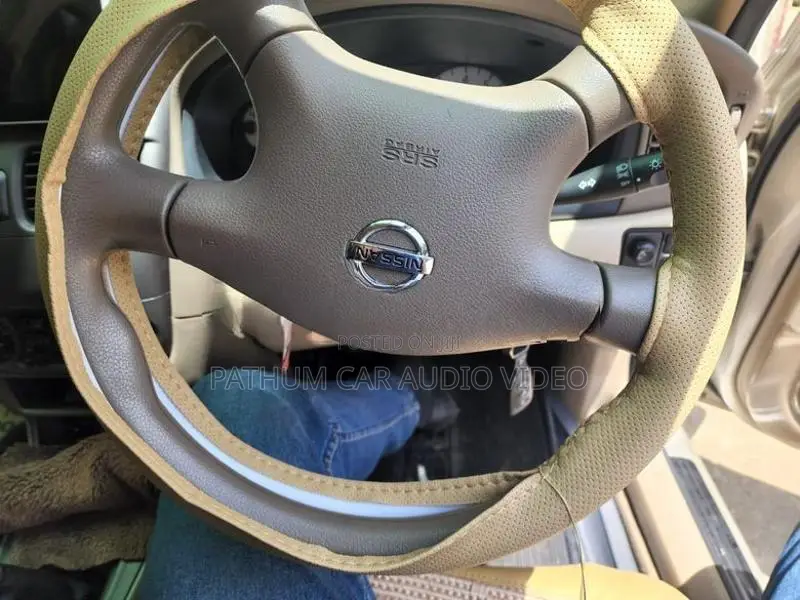 N16 Stitch Steering Cover