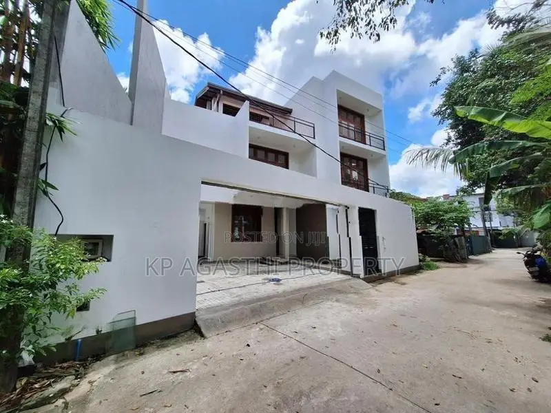 brand new luxury house for sale in maharagama