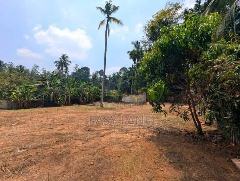 Land For Sale In Mirigama
