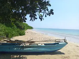 7.5 Acres Beachfront Land in Pasikudah FOR SALE