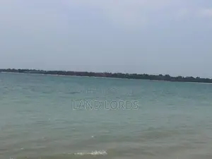 7.5 Acres Beachfront Land in Pasikudah FOR SALE