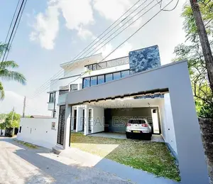 Modern Designed Luxury 3 Storey House for Sale in Battaramulla