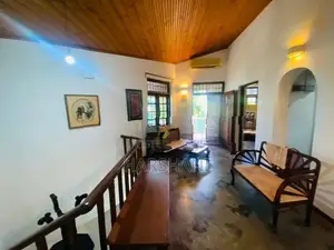 2 Bedroom Upper Floor Unit for Rent - Walking Distance to Nawala Road