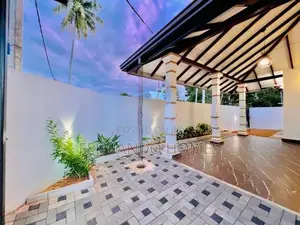 Super Top Class Luxurious Solid Built Newly House for Sale Negombo